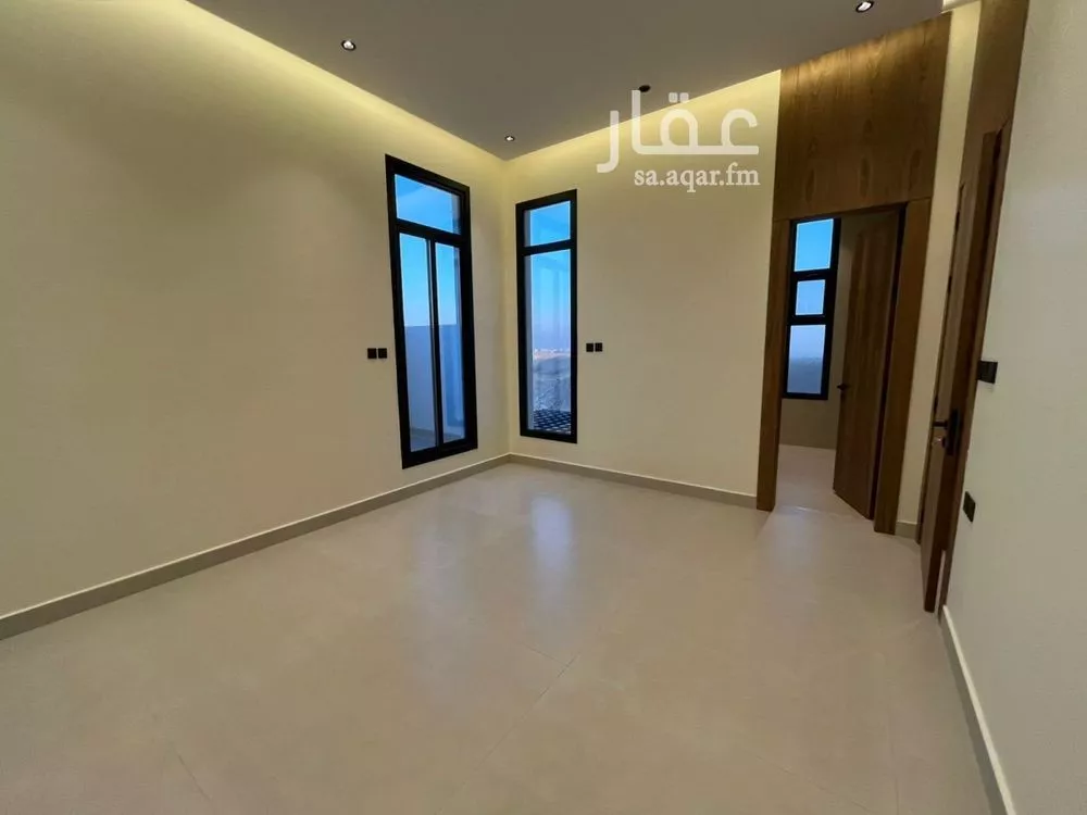 4 bedroom villa in Al Mahdiyyah 23