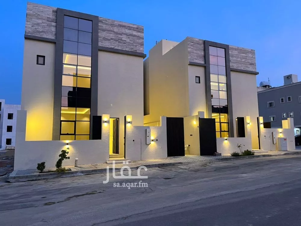 5 bedroom villa in Al Mahdiyyah 2