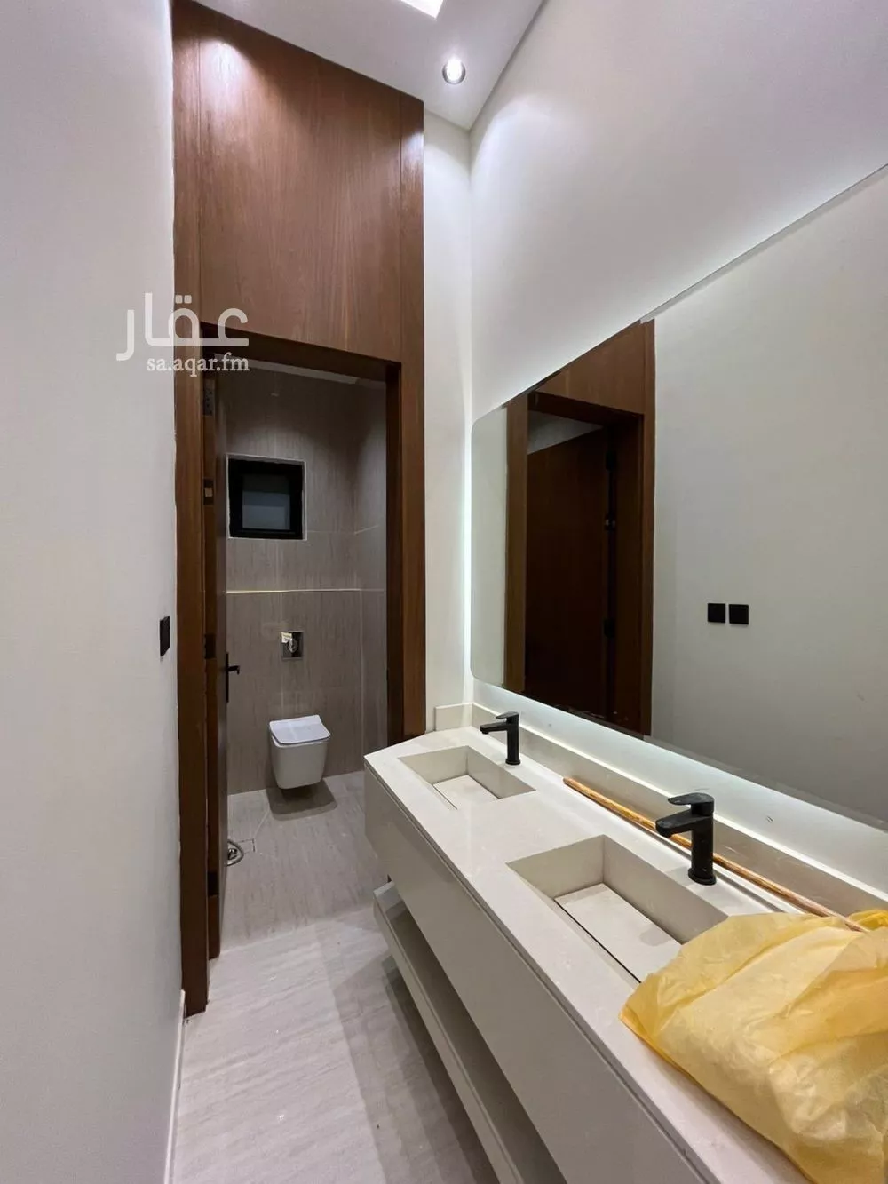 5 bedroom villa in Al Mahdiyyah 11