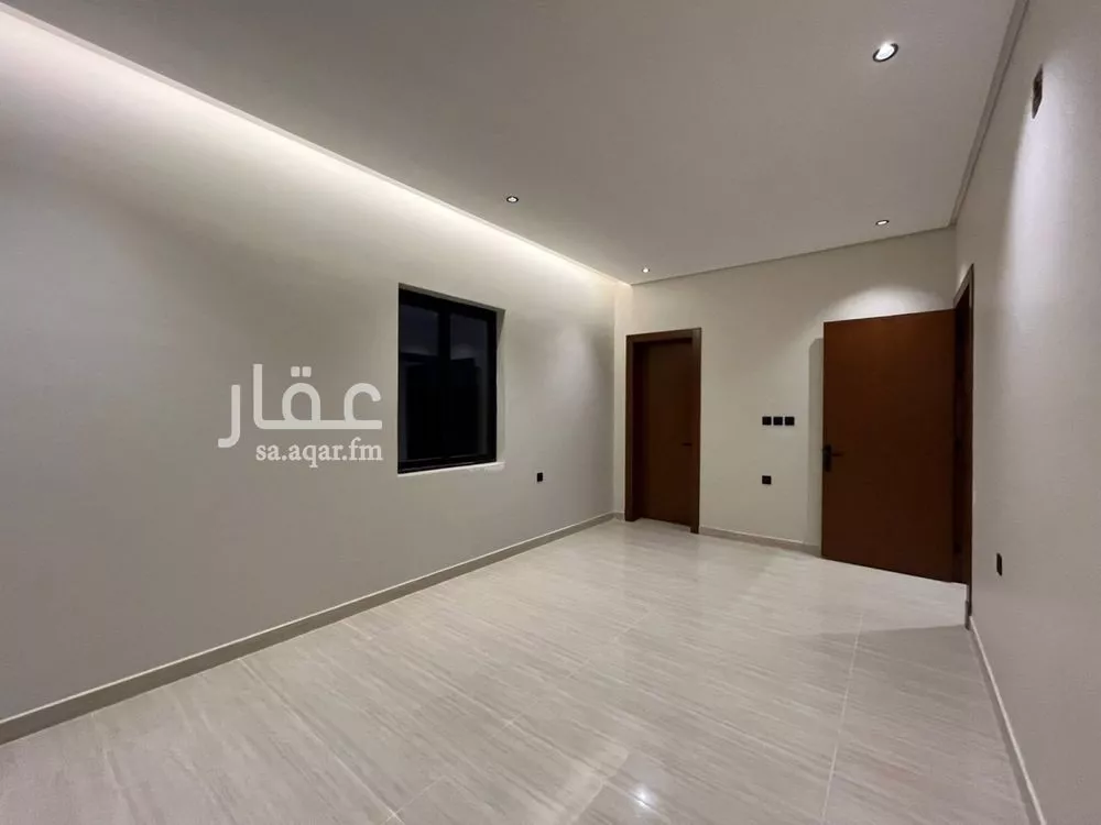 5 bedroom villa in Al Mahdiyyah 15