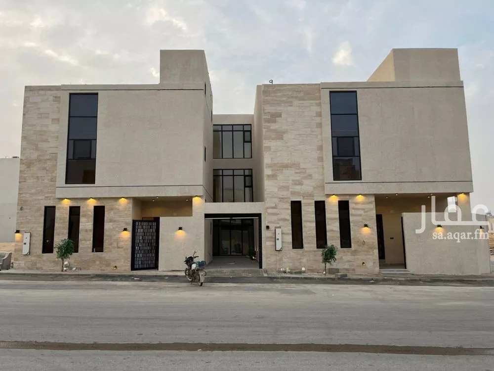 5 bedroom villa in Al Mahdiyyah 2