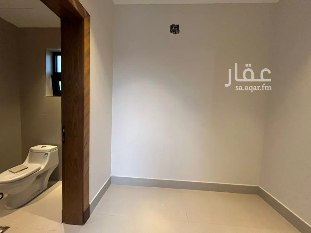 5 bedroom villa in Al Mahdiyyah 22