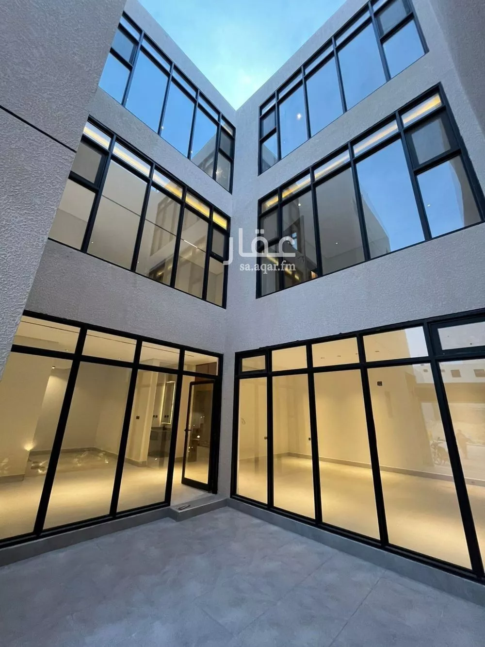 5 bedroom villa in Al Mahdiyyah 6