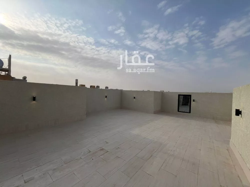 4 bedroom villa in Al Mahdiyyah 25