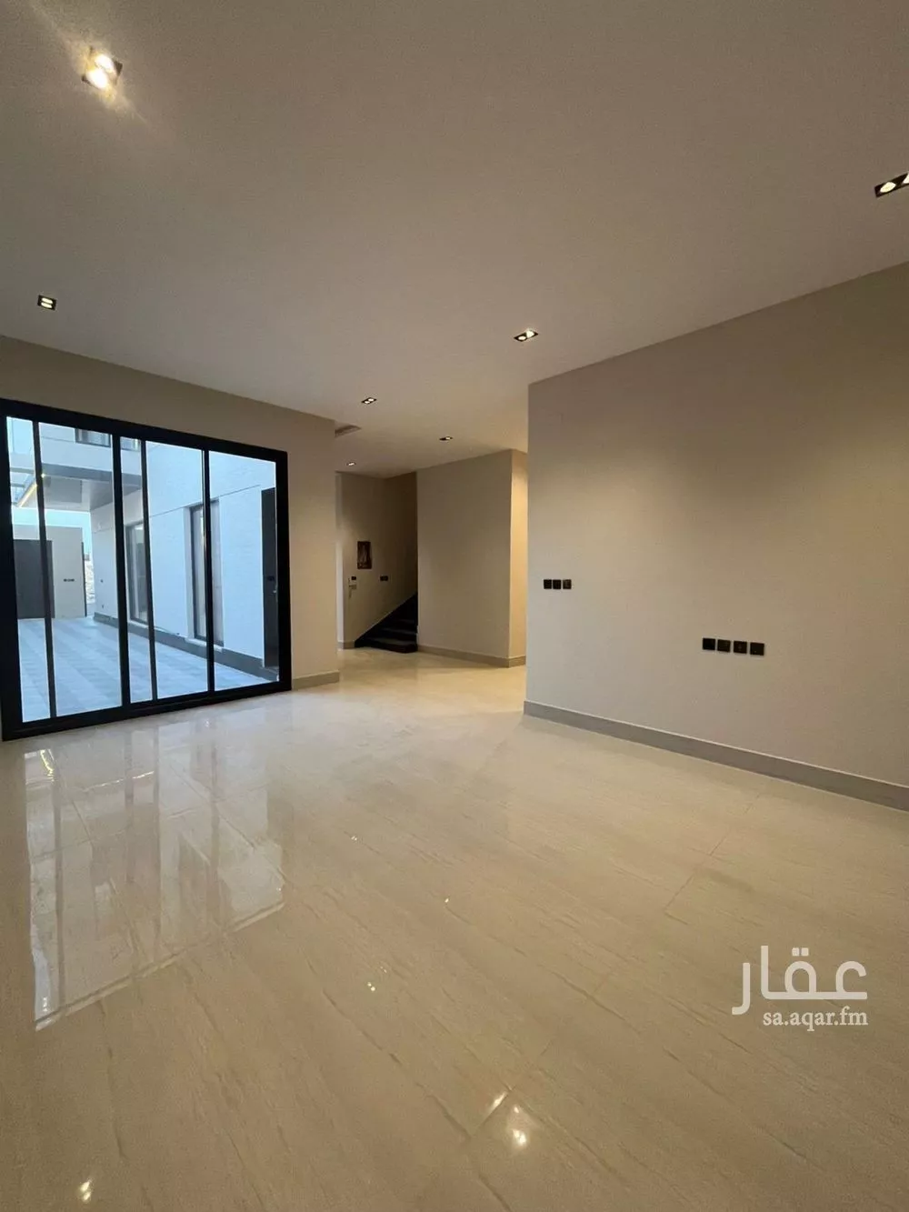 5 bedroom villa in Al Mahdiyyah 11