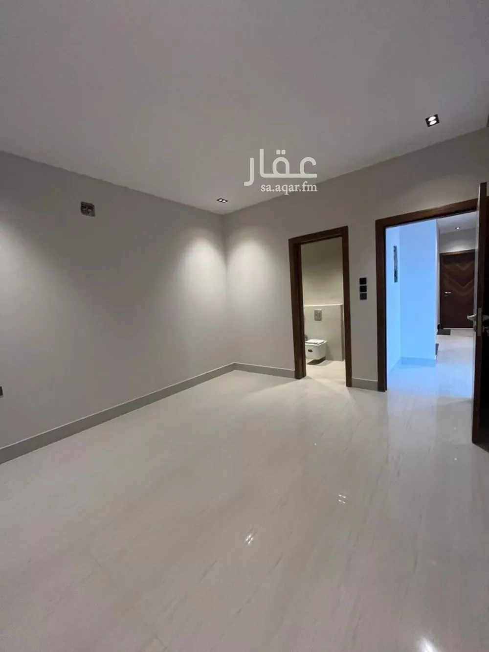 5 bedroom villa in Al Mahdiyyah 13