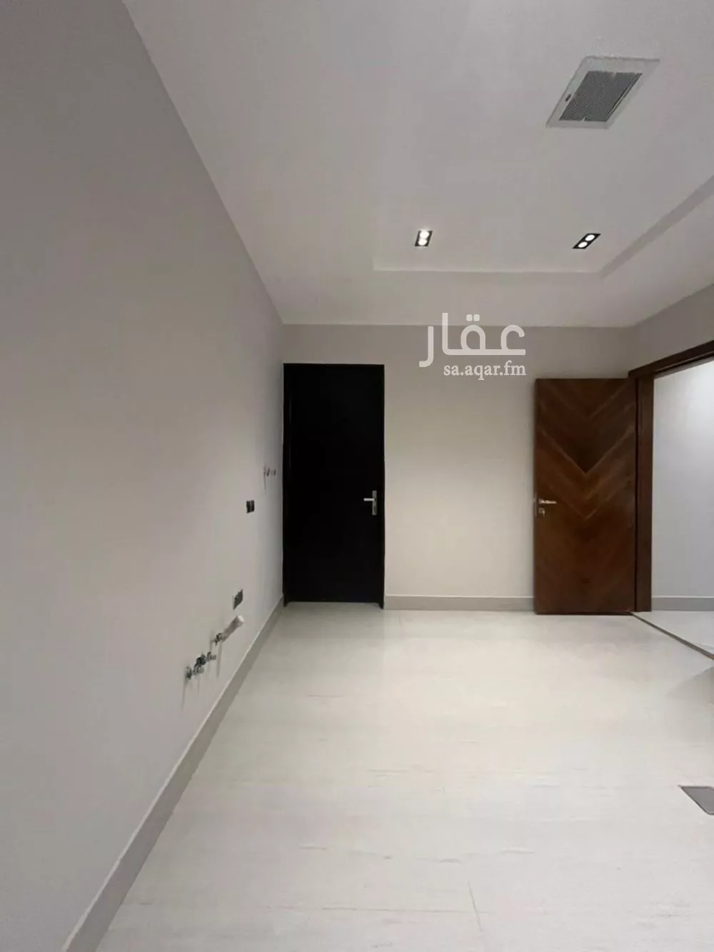5 bedroom villa in Al Mahdiyyah 16