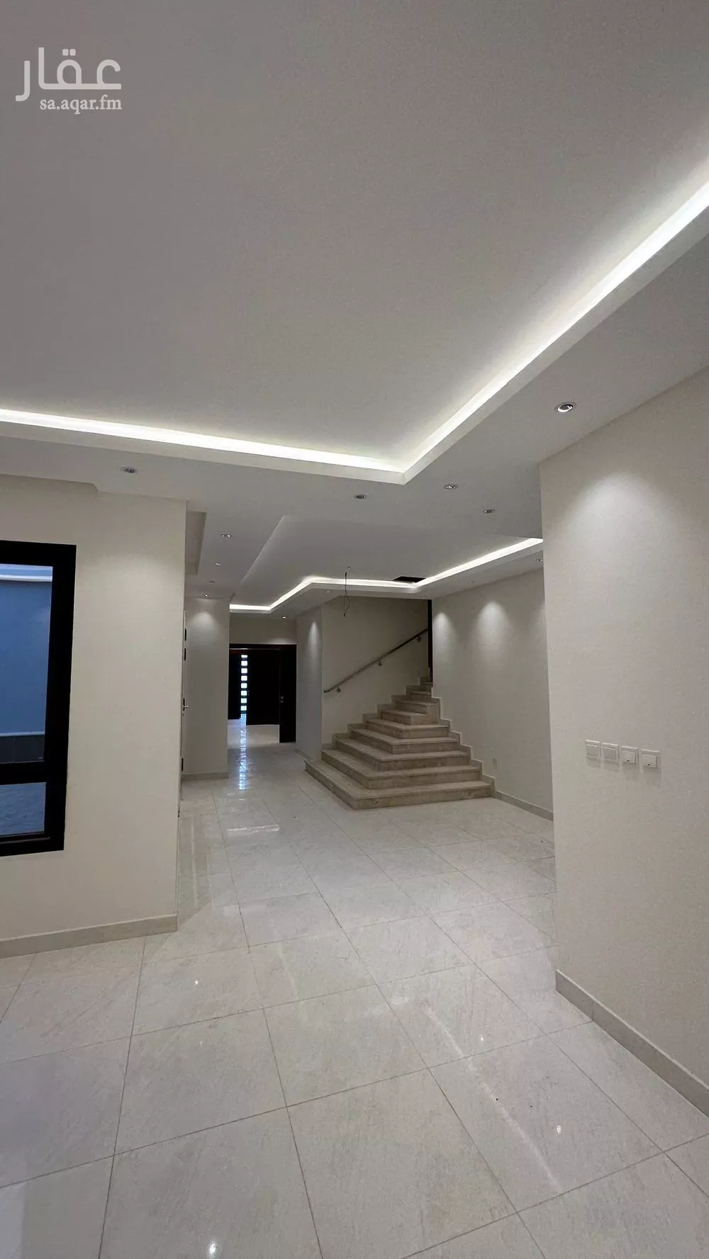 4 bedroom villa in Al Janadriyah 12