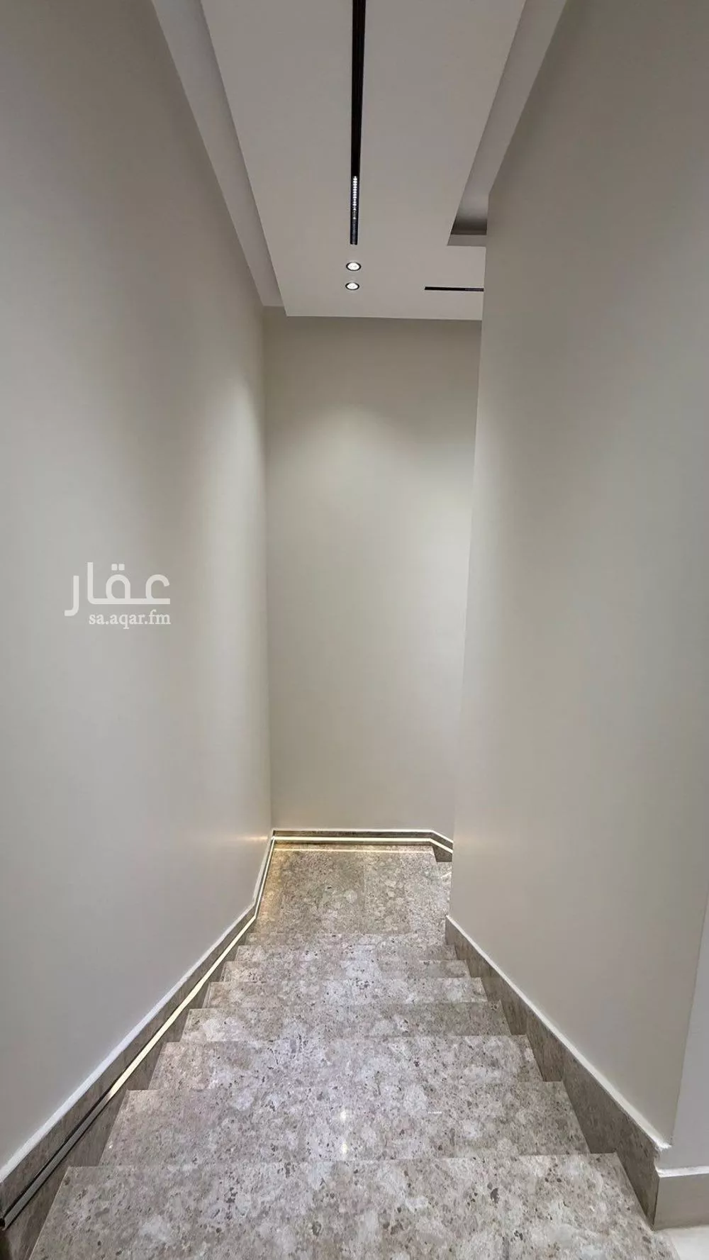 5 bedroom villa in Al Mahdiyyah 14