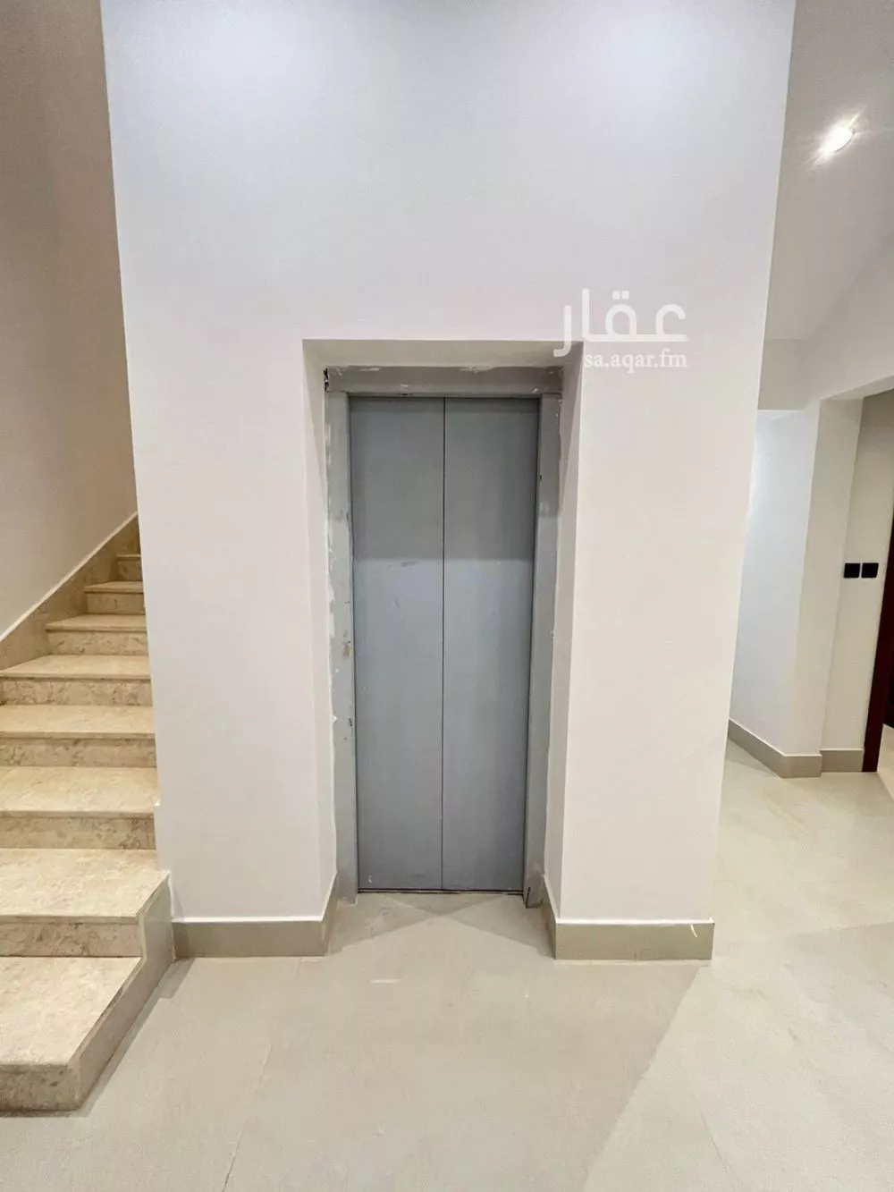 فيلا 6 غرف في المهدية 8