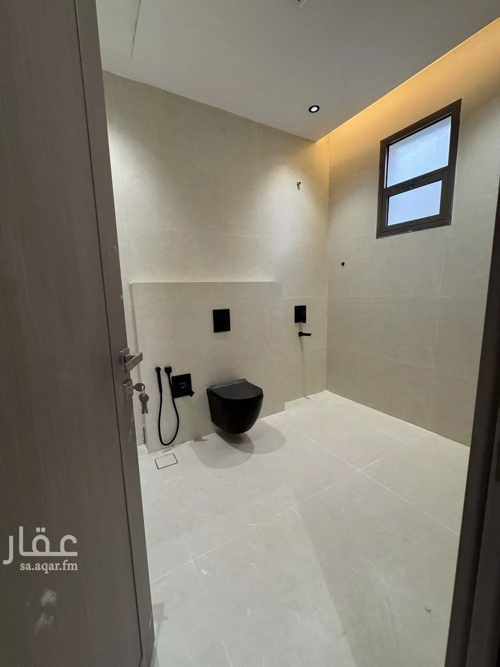 فيلا 5 غرف في ظهرة لبن 12