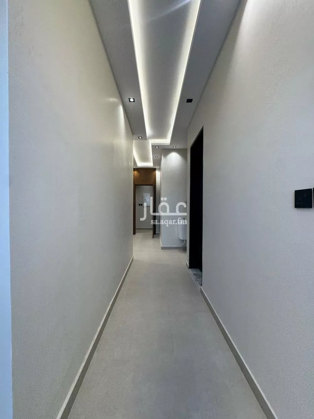 5 bedroom villa in Dhahrat Laban 11