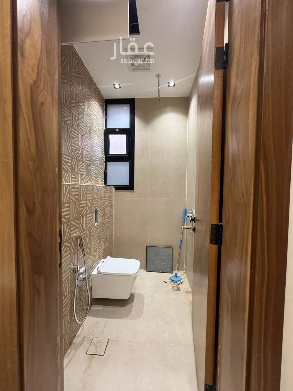 5 bedroom villa in Dhahrat Laban 18
