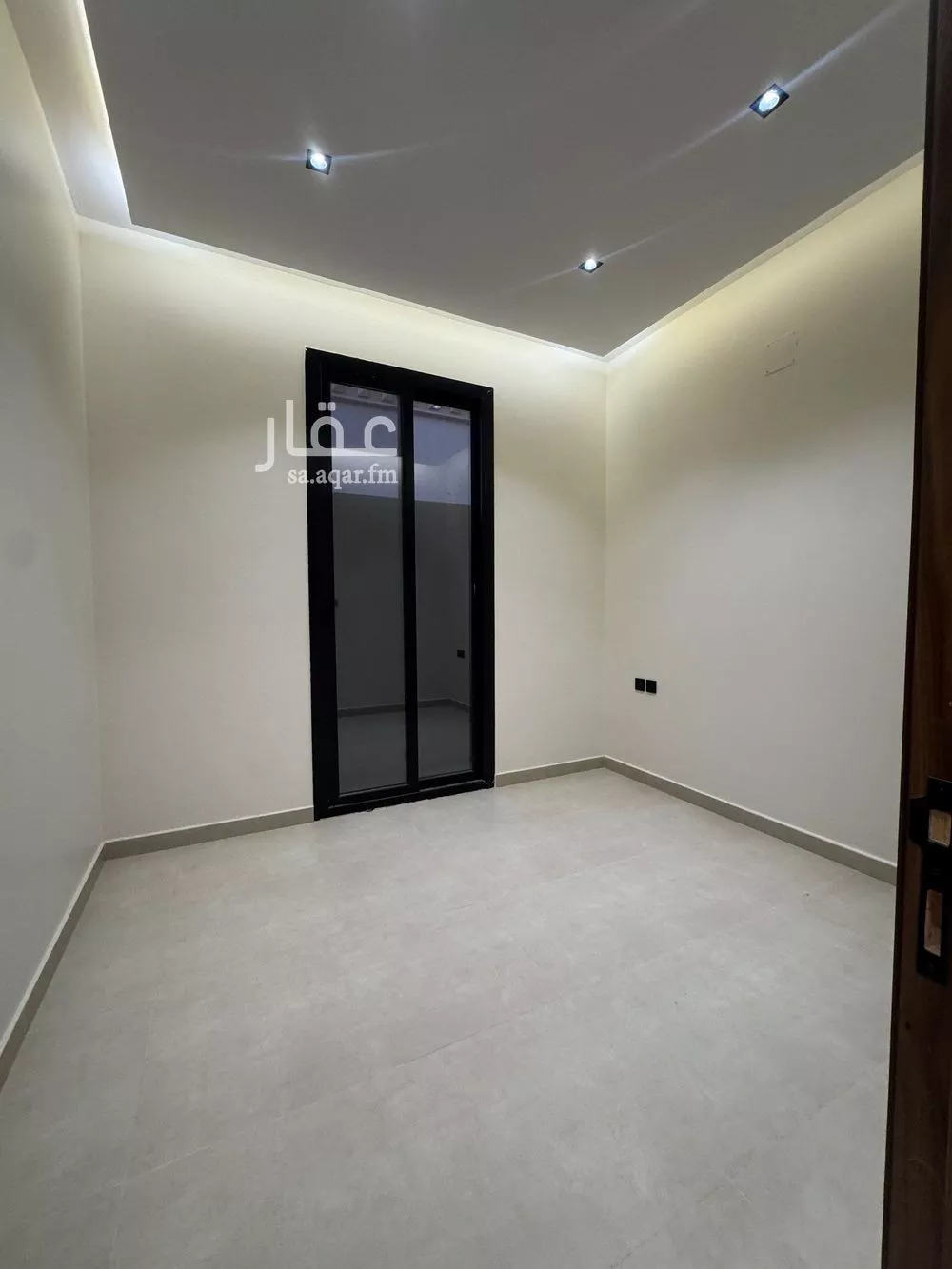 5 bedroom villa in Dhahrat Laban 22