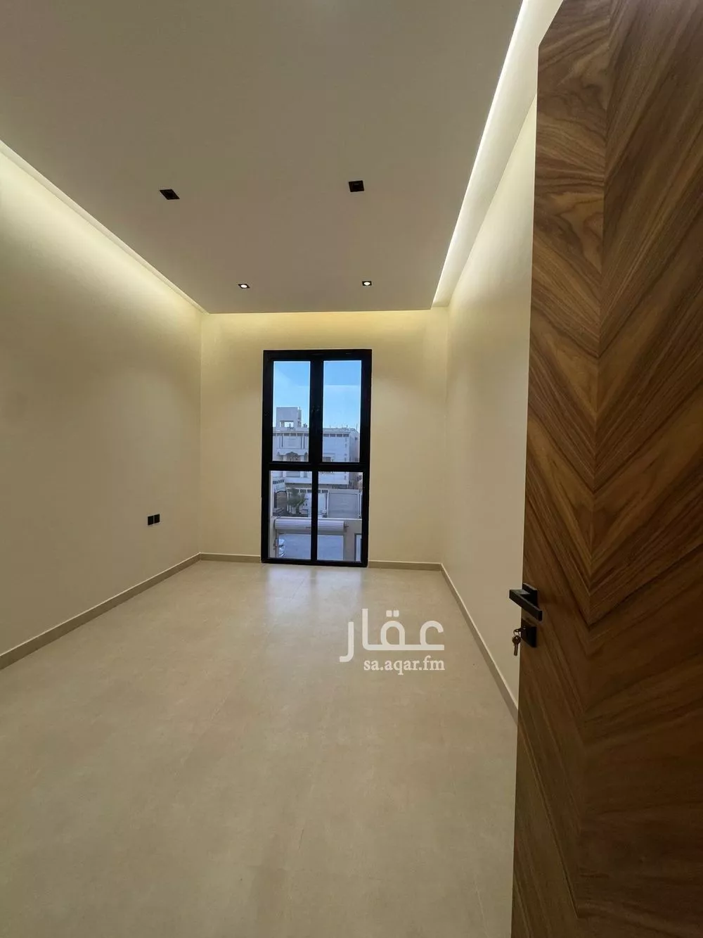 5 bedroom villa in Dhahrat Laban 24