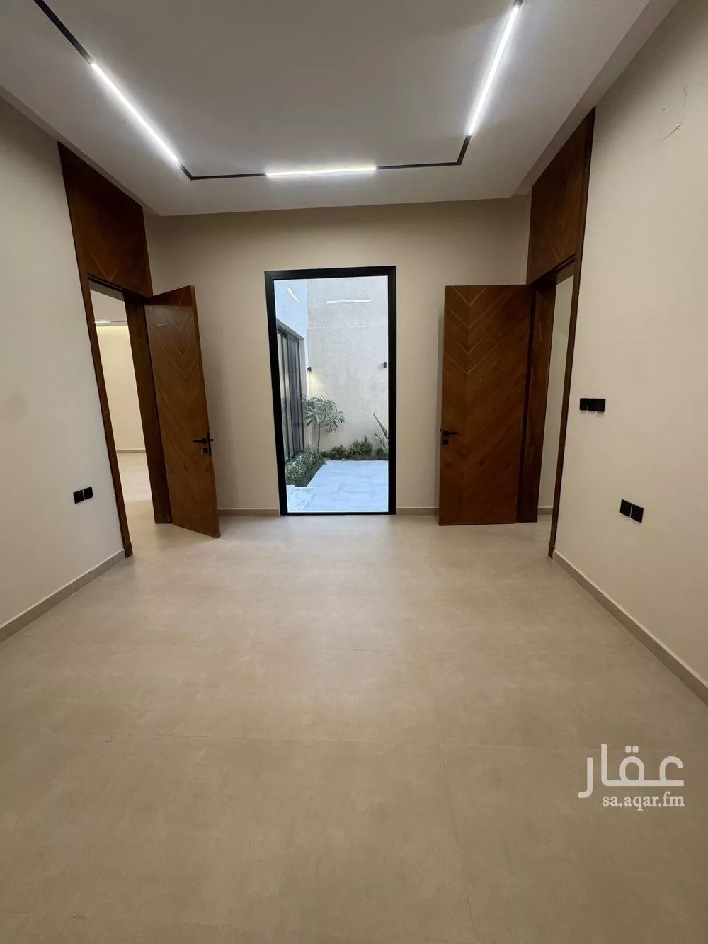 5 bedroom villa in Dhahrat Laban 6