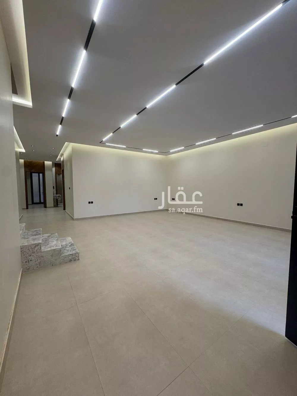 5 bedroom villa in Dhahrat Laban 7