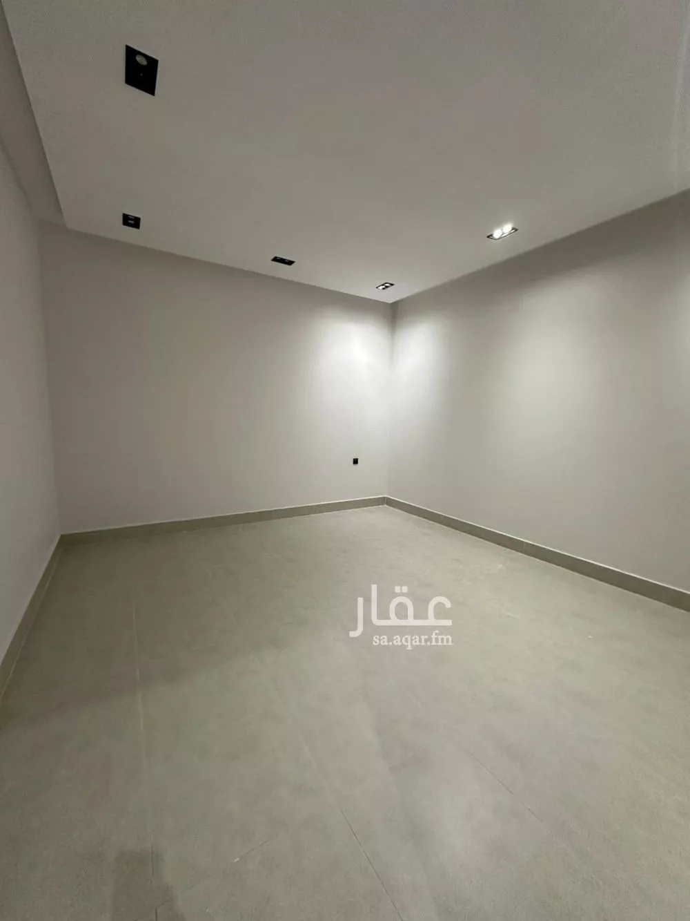 فيلا 6 غرف في الجنادرية 7