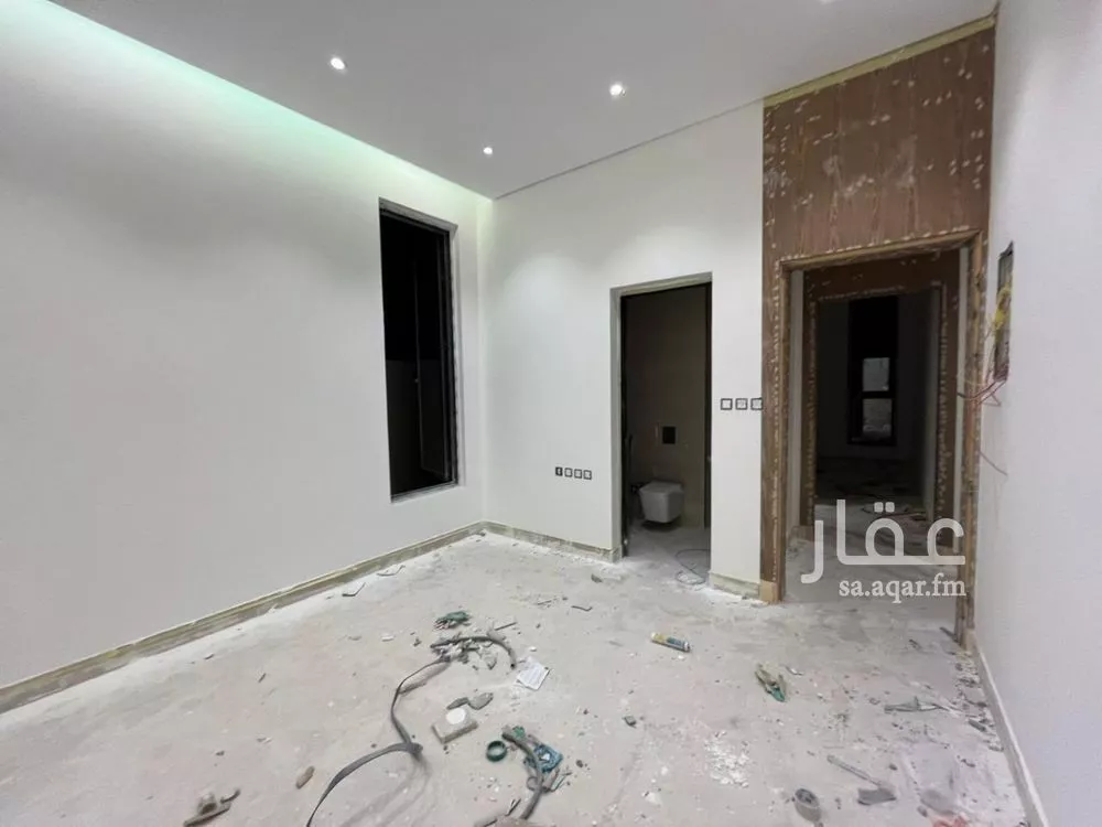 6 bedroom villa in Al Mahdiyyah 18