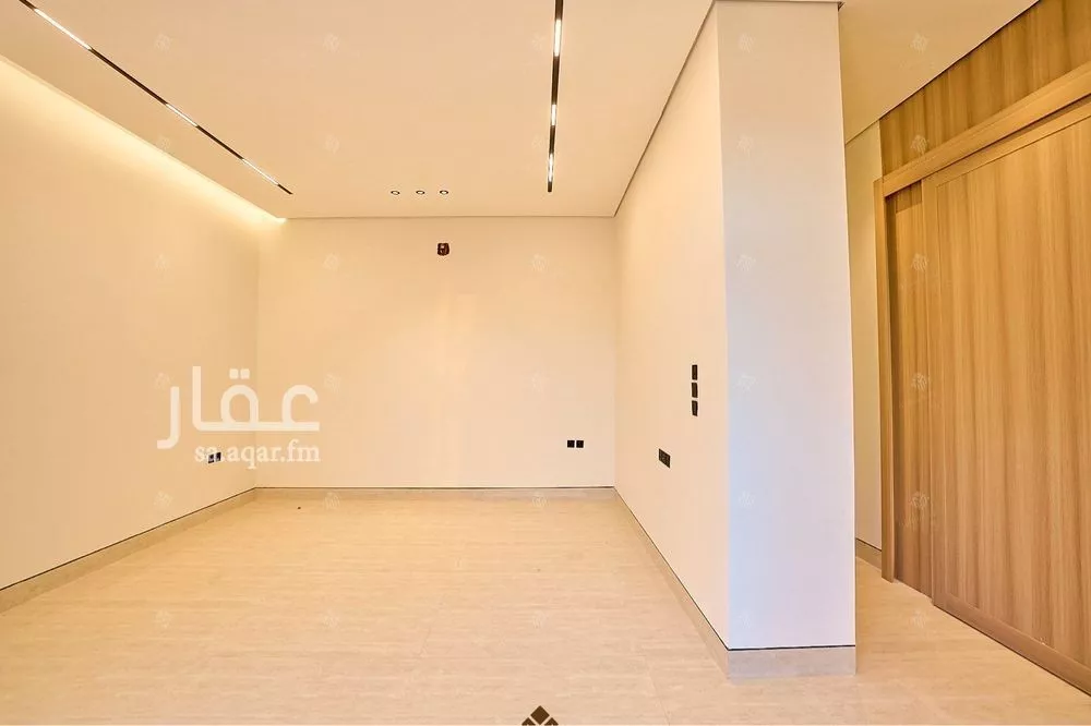 5 bedroom villa in Al Mahdiyyah 9