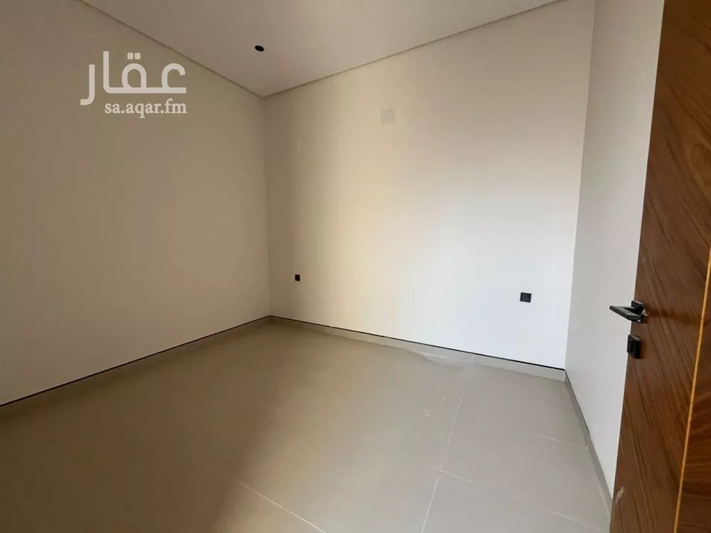 فيلا 4 غرف في المهدية 23