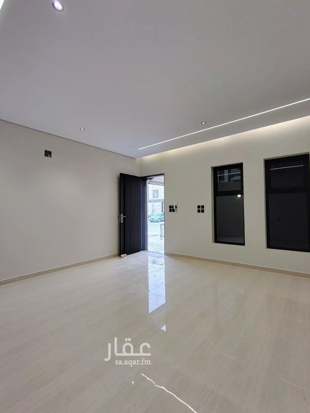 6 bedroom villa in Al Hazm 12