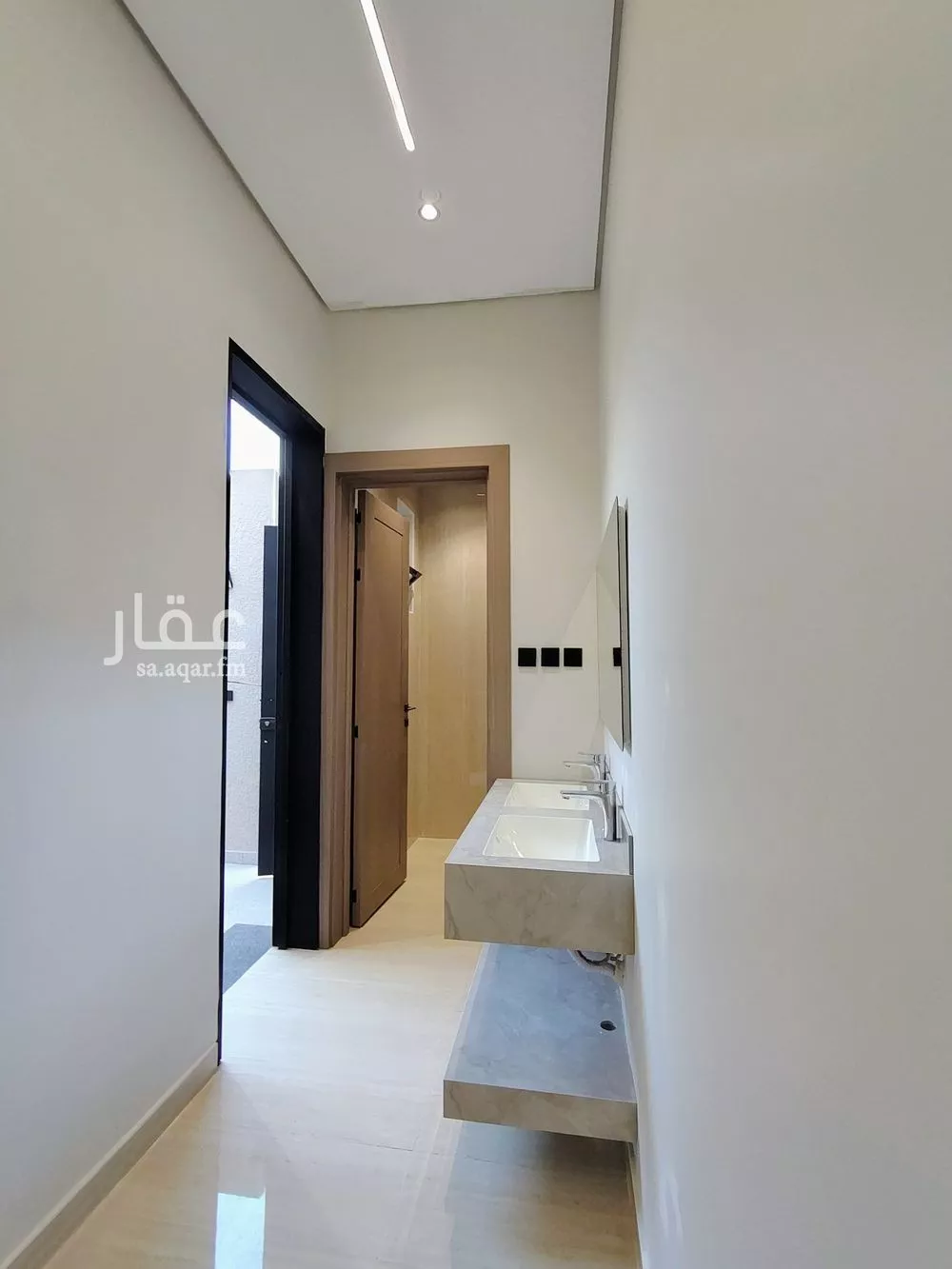 6 bedroom villa in Al Hazm 14