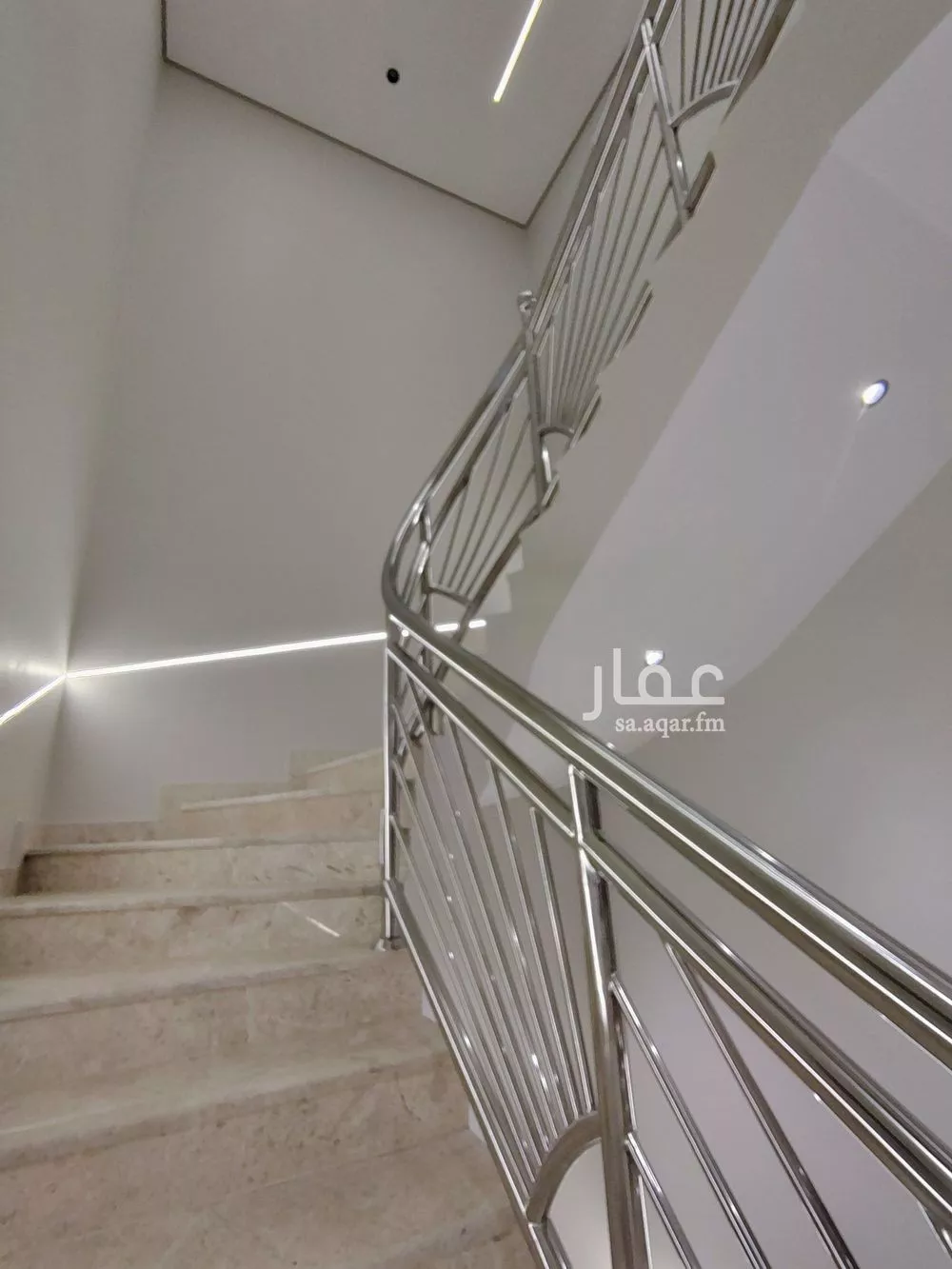 6 bedroom villa in Al Hazm 16