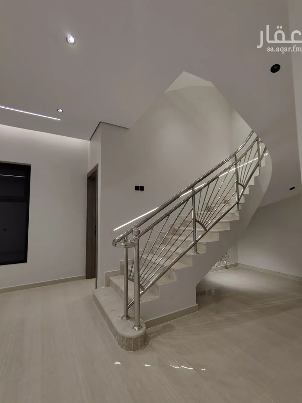 6 bedroom villa in Al Hazm 6