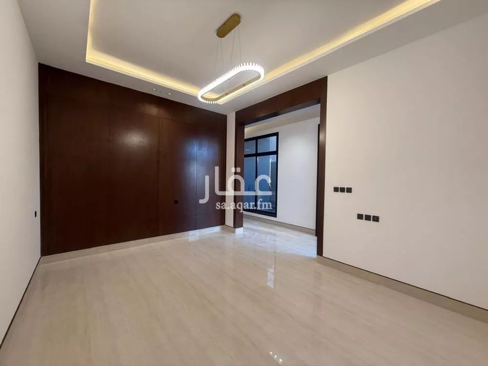 4 bedroom villa in Al Mahdiyyah 7