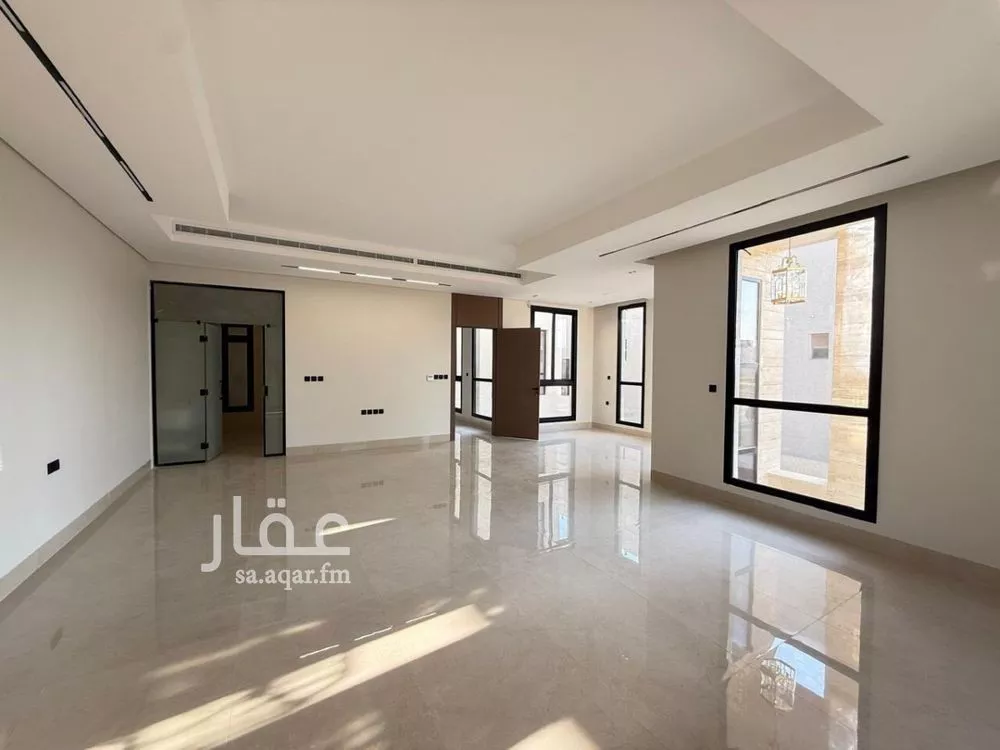 فيلا 6 غرف في المهدية 7