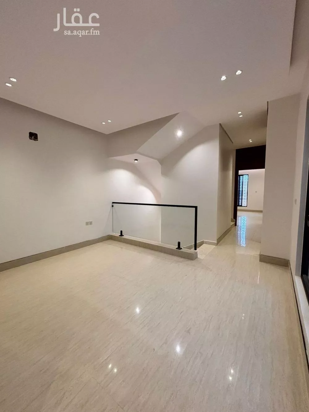 5 bedroom villa in Al Mahdiyyah 2