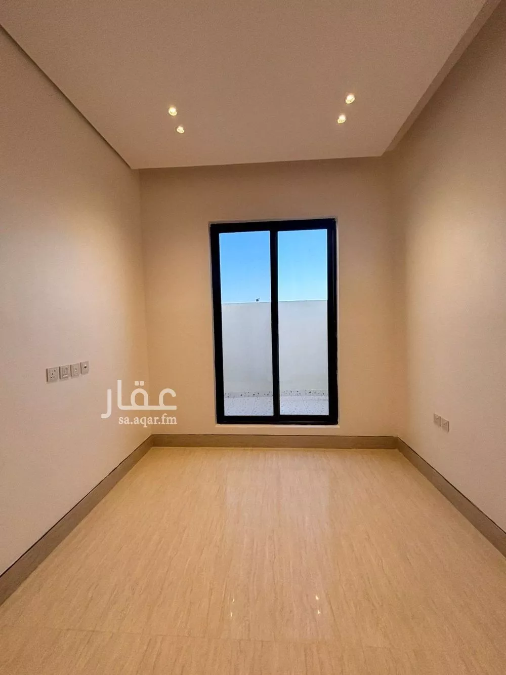 5 bedroom villa in Al Mahdiyyah 6