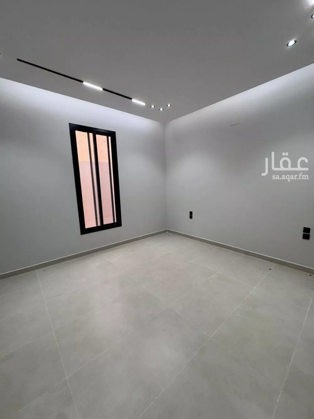 فيلا 5 غرف في المهدية 6