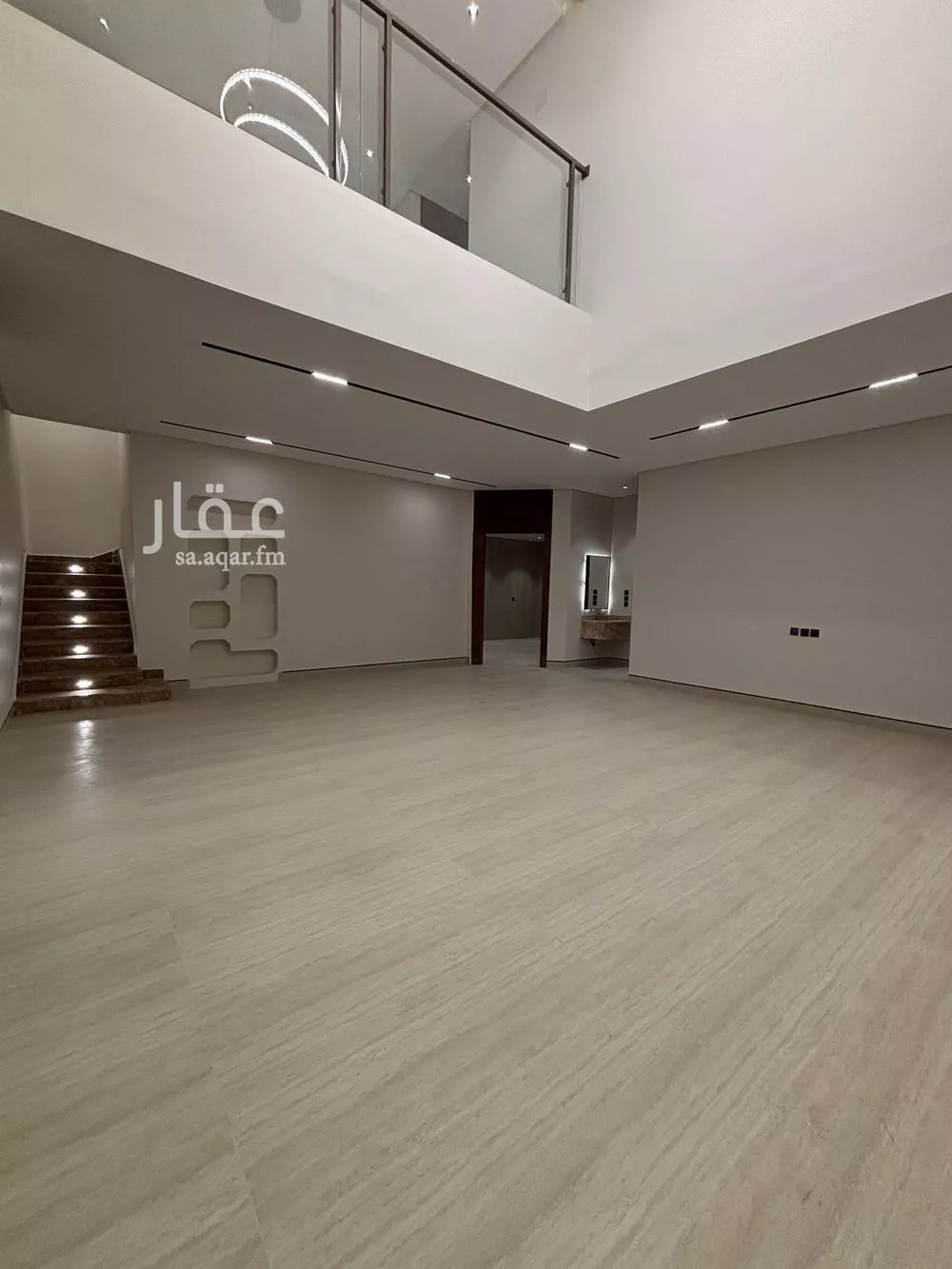 شقة 6 غرف في المهدية 21