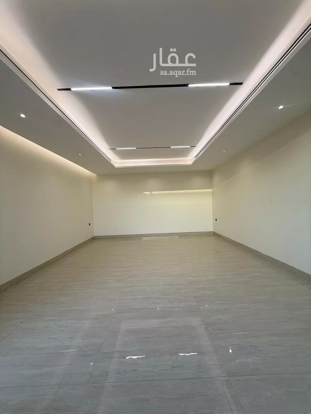 فيلا 6 غرف في المهدية 5