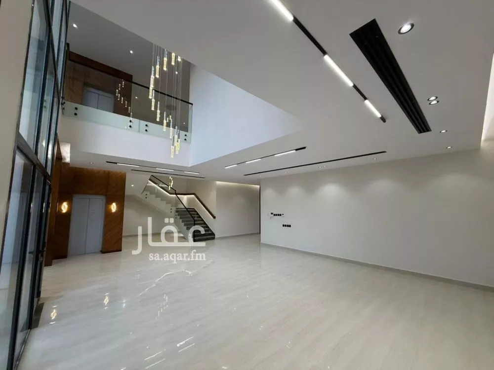 5 bedroom villa in Al Mahdiyyah 11