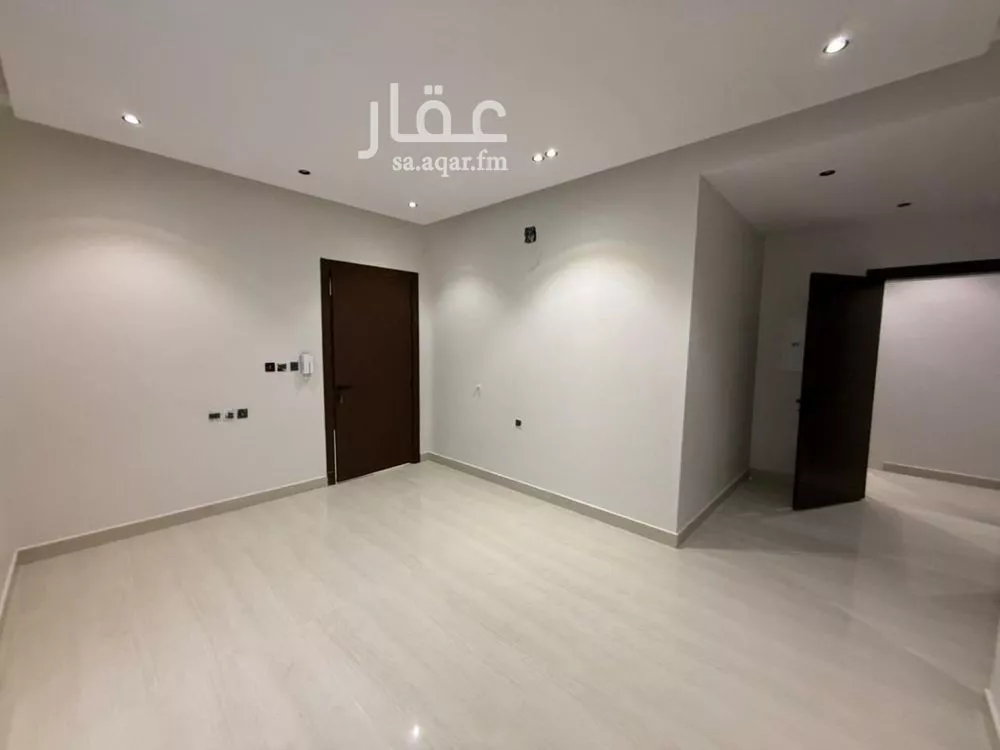 5 bedroom villa in Al Mahdiyyah 17