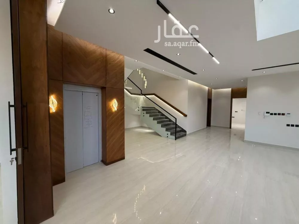 5 bedroom villa in Al Mahdiyyah 27