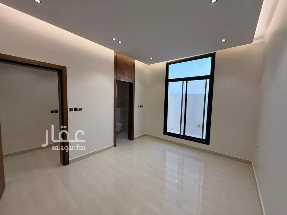 5 bedroom villa in Al Mahdiyyah 6