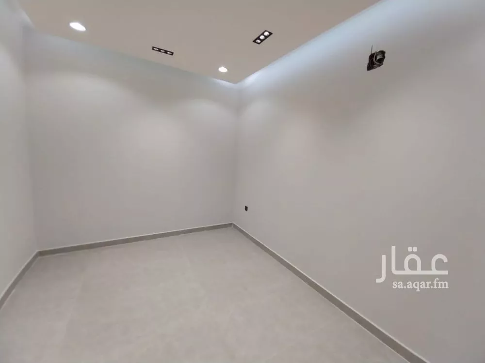 6 bedroom villa in Al Uraija Al Wusta 12