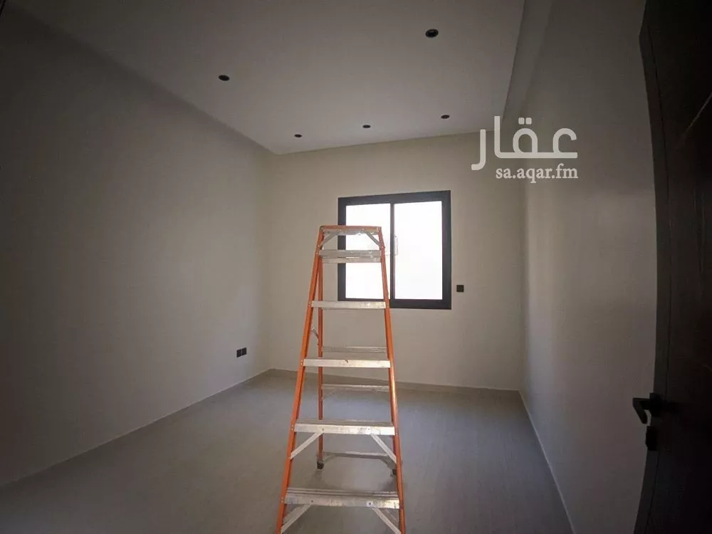 6 bedroom villa in Dhahrat Laban 13