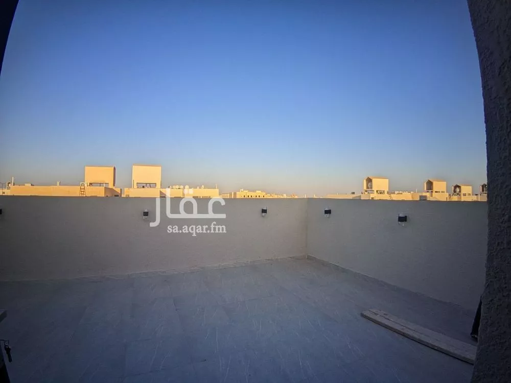 6 bedroom villa in Dhahrat Laban 3