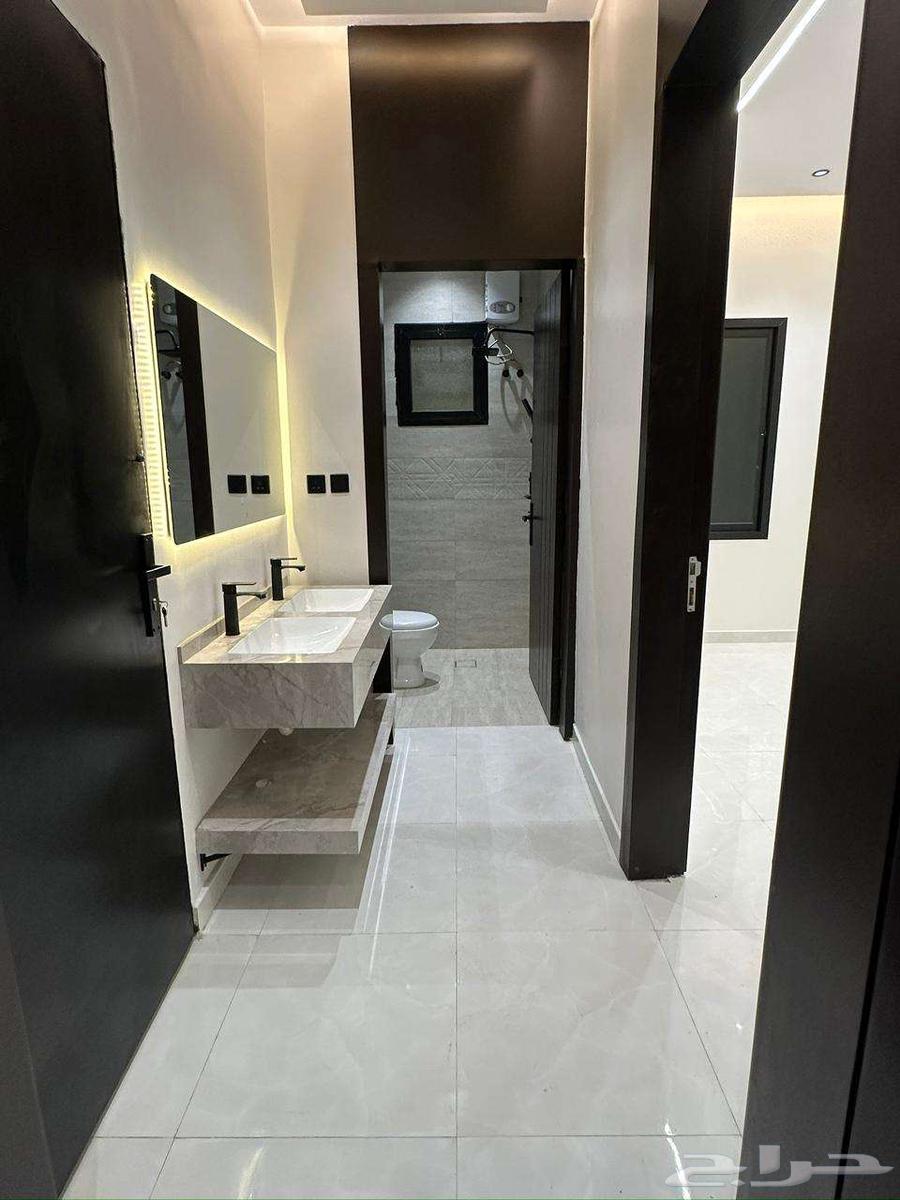 5 bedroom apartment in Al Janadriyah, Riyadh 5