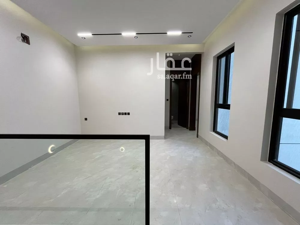 5 bedroom villa in Al Mahdiyyah 12