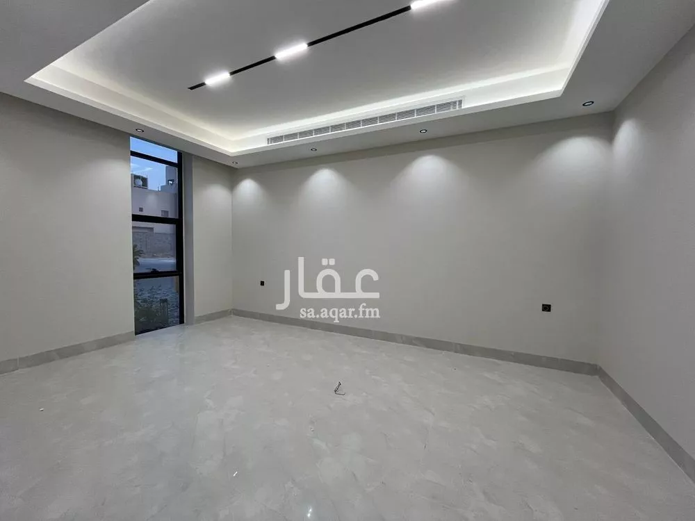 5 bedroom villa in Al Mahdiyyah 30