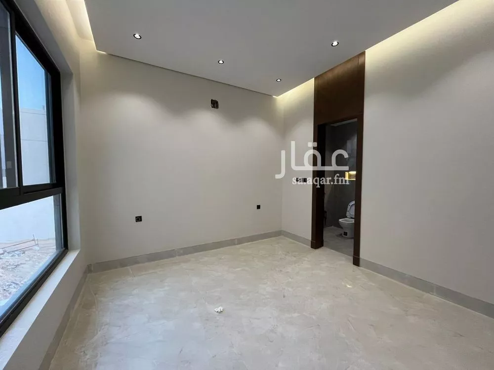 5 bedroom villa in Al Mahdiyyah 6