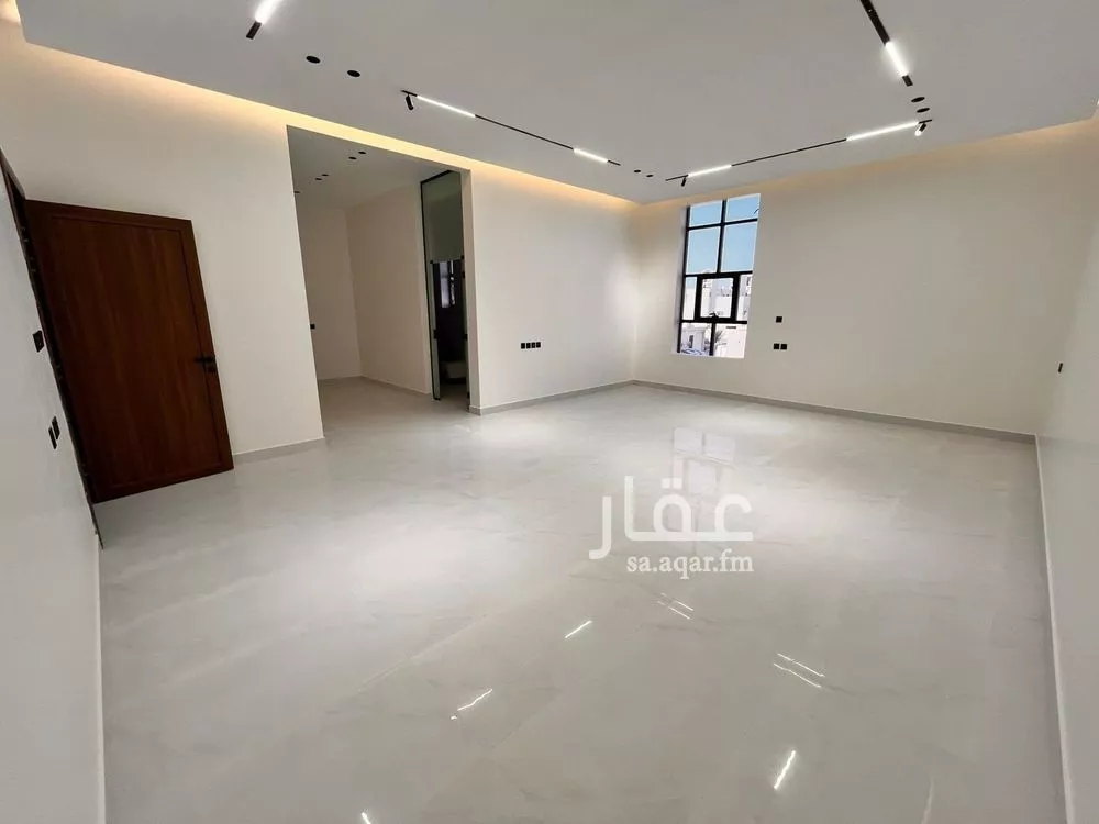 5 bedroom villa in Al Mahdiyyah 20