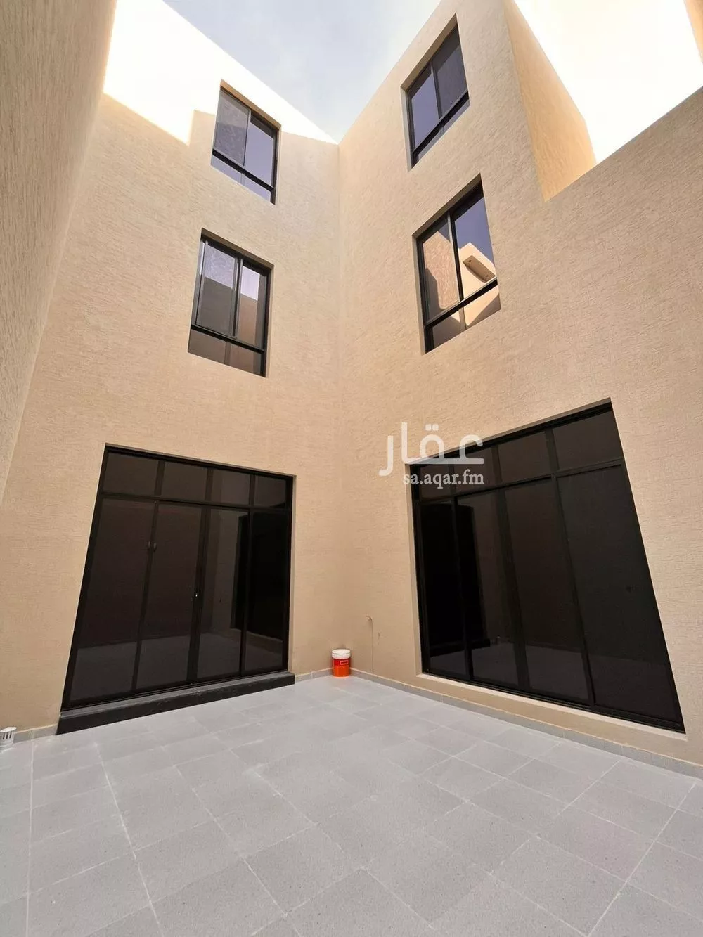5 bedroom villa in Al Mahdiyyah 9