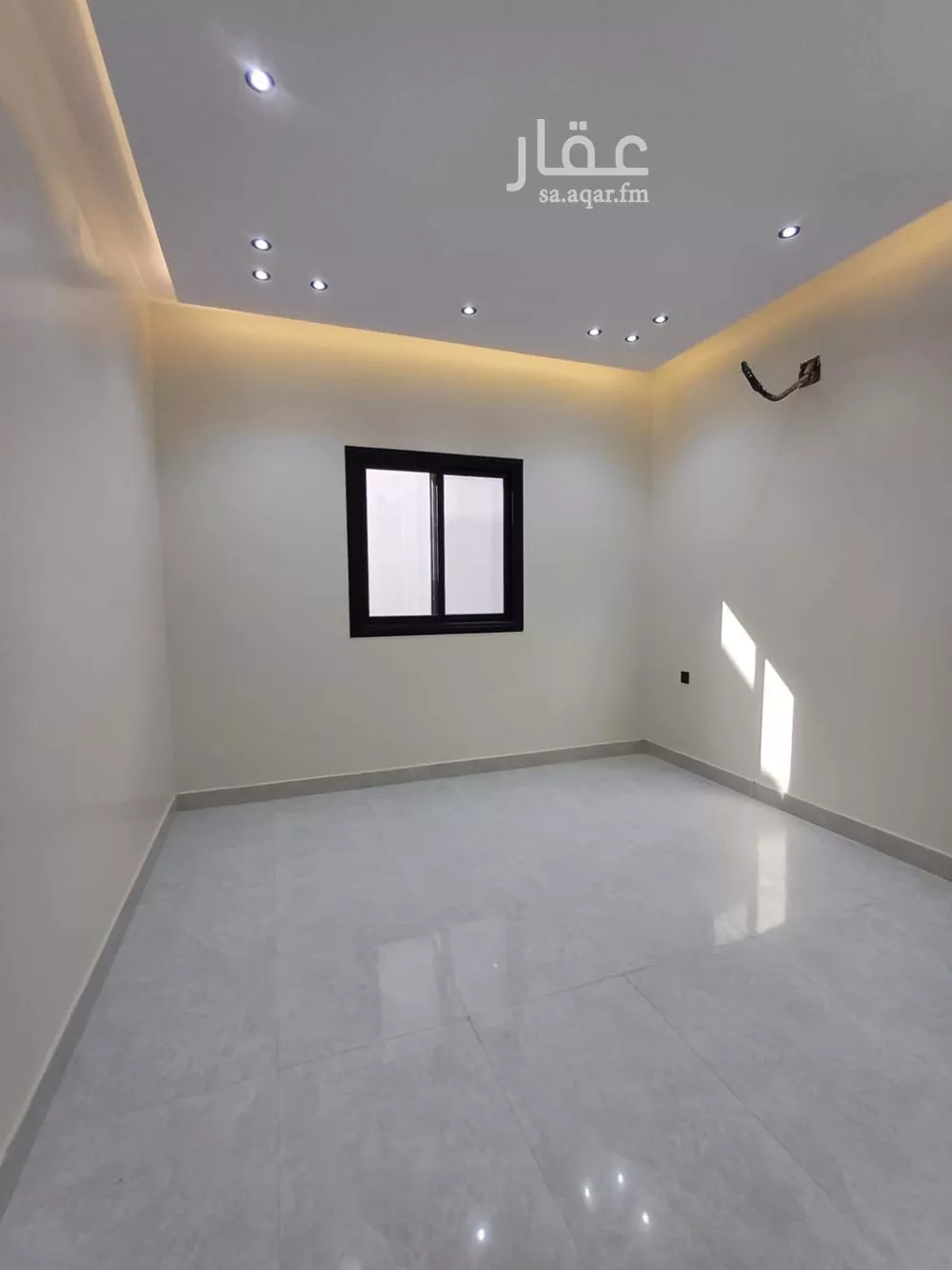 فيلا 6 غرف في الرمال 14
